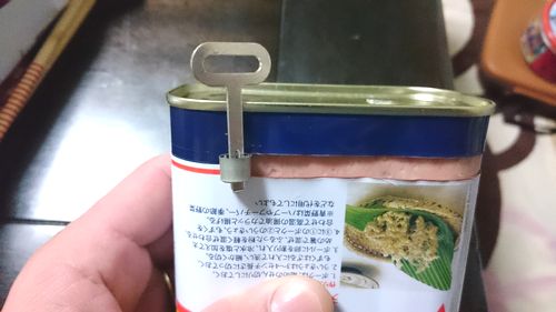 缶切り